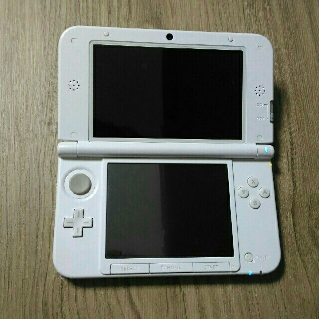 ニンテンドー3DS - 偽トロ キャプチャ搭載 3DS LL ホワイト 完動品の