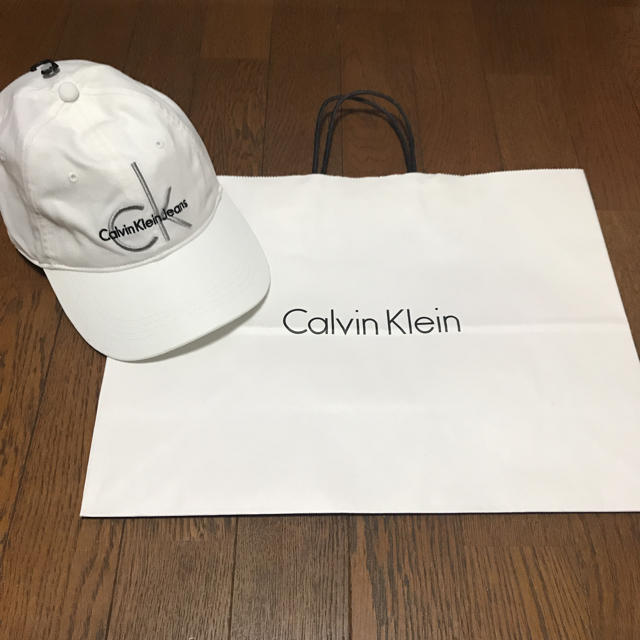 Calvin Klein(カルバンクライン)のMEさん専用    Calvin Klein cap カルバン クライン  レディースの帽子(キャップ)の商品写真