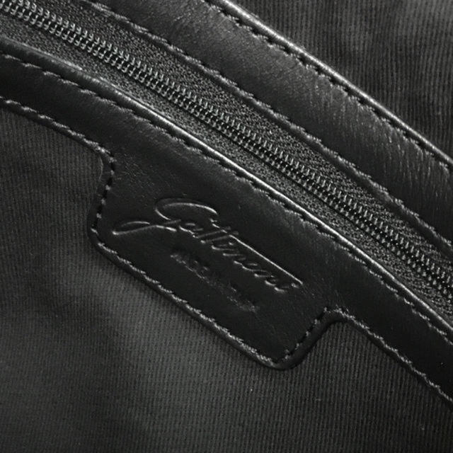 PAPILLONNER(パピヨネ)のガッティノーニ  美品  バッグ レディースのバッグ(ハンドバッグ)の商品写真