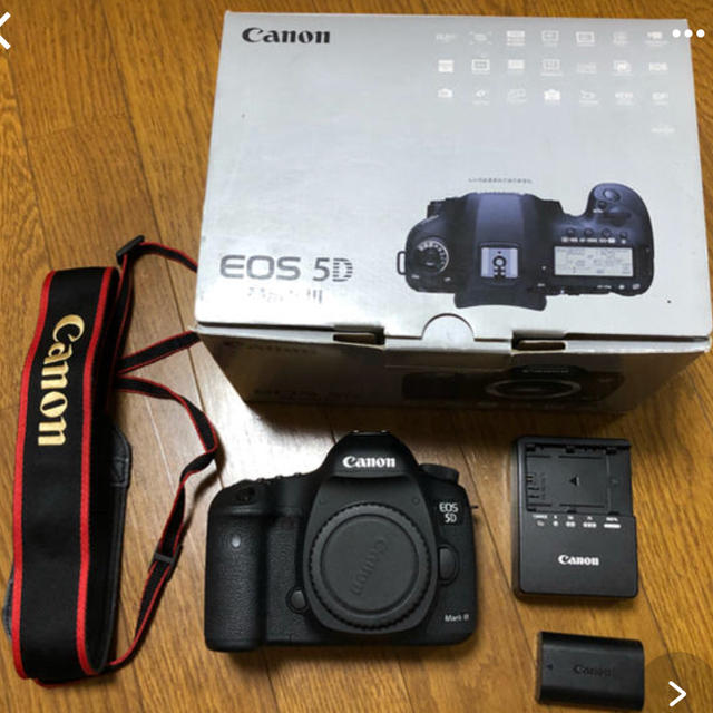 CANON EOS 5D MARK Ⅲ CANON EOS 5D MARK Ⅲ