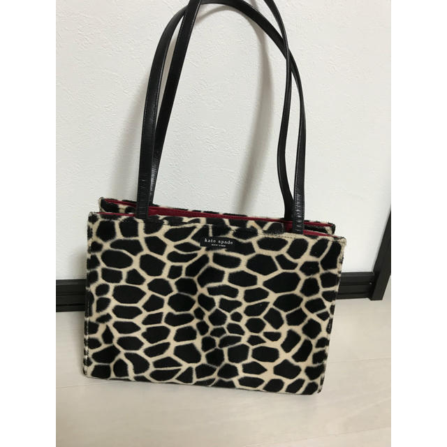 kate spade new york(ケイトスペードニューヨーク)の【お値下げ】ケイトスペード ジラフ柄バッグ レディースのバッグ(トートバッグ)の商品写真