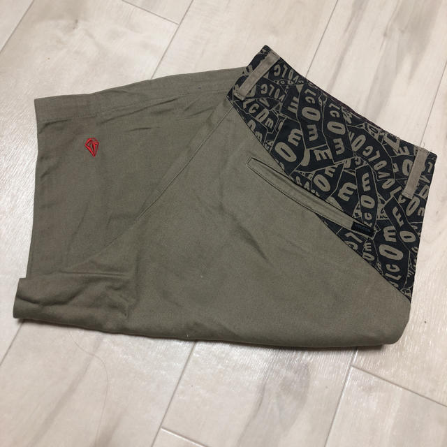 volcom(ボルコム)のVOLCOM ショーツ メンズのパンツ(チノパン)の商品写真