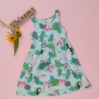 エイチアンドエム(H&M)のH&M☆ノースリーブワンピース(ジャングル柄)☆女の子110～120(ワンピース)