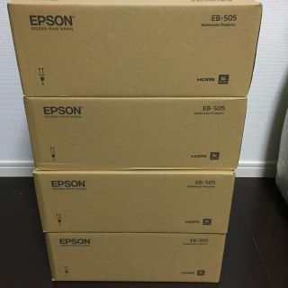 エプソン(EPSON)のエプソン プロジェクターEB-S05 4台セット(プロジェクター)