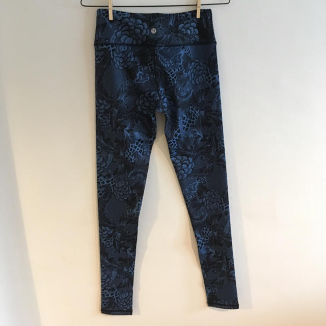 lululemon(ルルレモン)の*outlet* lululemon size6 pants スポーツ/アウトドアのトレーニング/エクササイズ(ヨガ)の商品写真