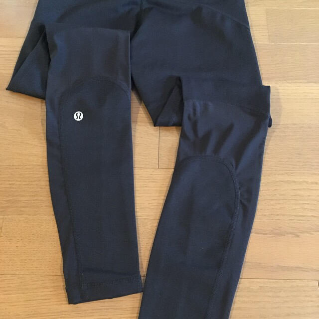 lululemon(ルルレモン)の*outlet* lululemon size4 pants スポーツ/アウトドアのトレーニング/エクササイズ(ヨガ)の商品写真