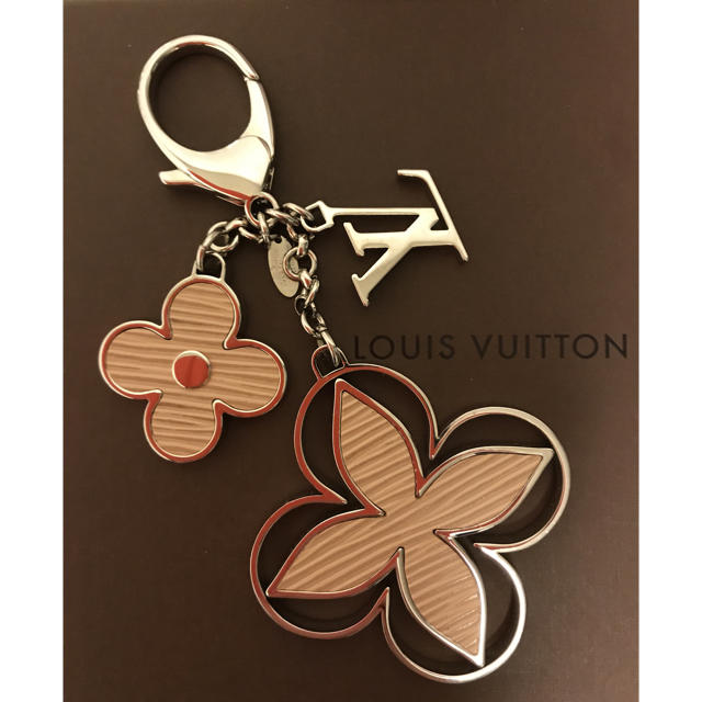 ルイヴィトン LOUIS VUITTON  チャーム キーホルダー