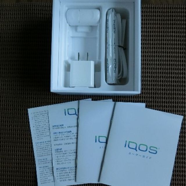 IQOS - IQOS 2.4 Plus 本体 ネイビー(NAVY) 中古 美品 不具合なしの通販 by VarietyStore北海道