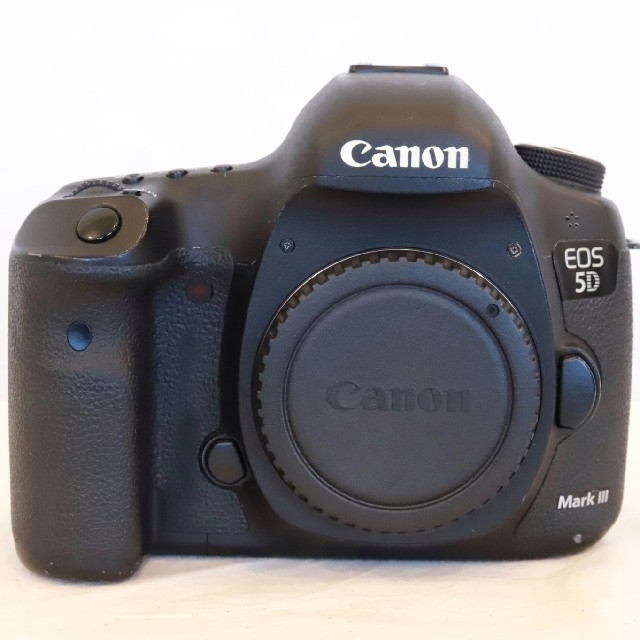 Canon(キヤノン)の【大幅値下げ】CANON  5D mark3 ボディ スマホ/家電/カメラのカメラ(デジタル一眼)の商品写真