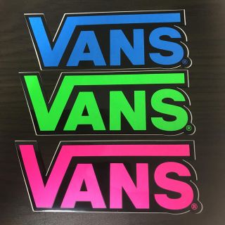 ヴァンズ(VANS)の【縦4cm横14.5cm】VANS ロゴステッカー3枚セット(ステッカー)