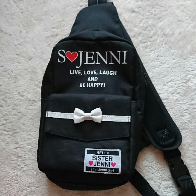 JENNI(ジェニィ)の美品ジェニー♥ボディーバック キッズ/ベビー/マタニティのこども用バッグ(リュックサック)の商品写真