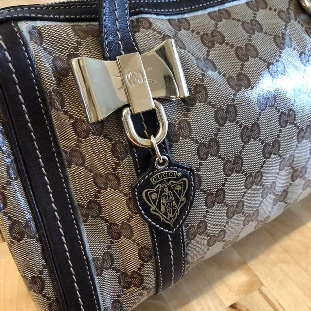 Gucci(グッチ)の専用☆GUCCI☆リボンチャーム☆バッグ レディースのバッグ(ハンドバッグ)の商品写真