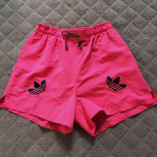 アディダス(adidas)のアディダス オリジナルス★パンツ★美品★デサント製★水着★ショートパンツ★夏★(ショートパンツ)