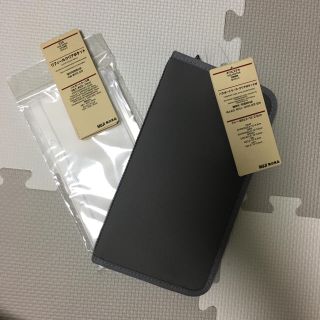 ムジルシリョウヒン(MUJI (無印良品))の無印良品 MUJI パスポートケース リフィル付き 入手困難 大人気(旅行用品)