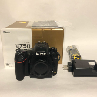 Nikon D750 ボディ(デジタル一眼)