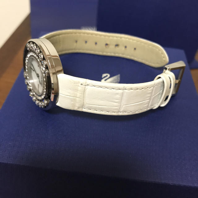 SWAROVSKI(スワロフスキー)のゆみりん様 着払いSWAROVSKI 時計  美品 レディースのファッション小物(腕時計)の商品写真