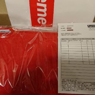 シュプリーム(Supreme)のまぁさん専用 Supreme Debossed Logo Beach Towel(タオル/バス用品)