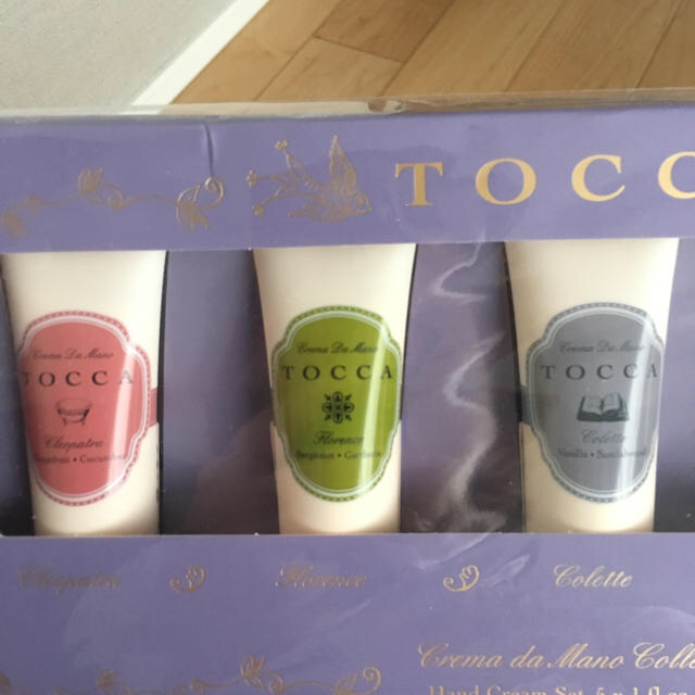 TOCCA(トッカ)のTOCCA ミニハンドクリームセット クレオパトラ フローレンス コレット など コスメ/美容のボディケア(ハンドクリーム)の商品写真