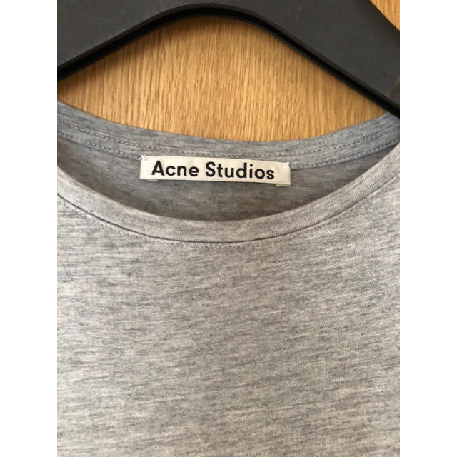 ACNE(アクネ)のAcne studios アクネ／テンセルタンク/Sサイズ／ライトグレー レディースのトップス(カットソー(半袖/袖なし))の商品写真
