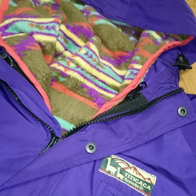 titicaca(チチカカ)のチチカカ マウンテンパーカー パープルＬ レディースのジャケット/アウター(ブルゾン)の商品写真
