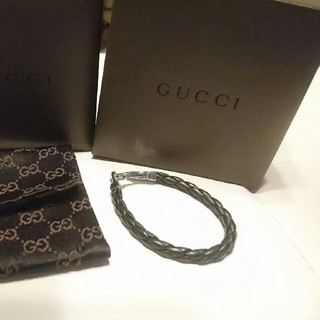 グッチ(Gucci)の本物正規GUCCIブラック革ブレス美品(ブレスレット/バングル)
