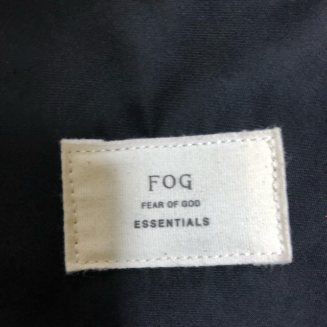 FEAR OF GOD(フィアオブゴッド)のFEAR OF GOD F.O.G ESSENTIALS BACKPACK メンズのバッグ(バッグパック/リュック)の商品写真