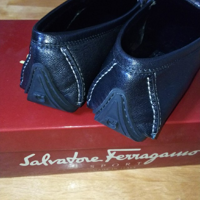 Ferragamo(フェラガモ)のフェラガモ ドライビングシューズ レディースの靴/シューズ(ローファー/革靴)の商品写真