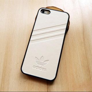 アディダス(adidas)のadidas iPhone6ケース(モバイルケース/カバー)