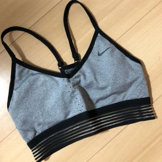 ナイキ(NIKE)のラビット様専用 ナイキ スポーツブラ グレー M(ウェア)