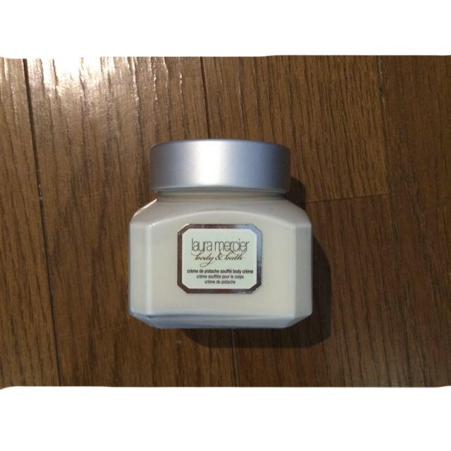 laura mercier(ローラメルシエ)の【laura mercier】ホイップト コスメ/美容のボディケア(その他)の商品写真