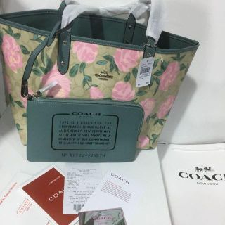 コーチ(COACH)のcoachトートバッグ　アウトレット品　花柄(トートバッグ)