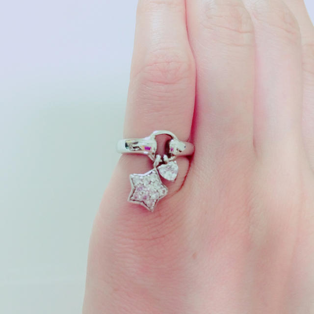 Folli Follie(フォリフォリ)のフォリフォリ♤ピンキーリング レディースのアクセサリー(リング(指輪))の商品写真