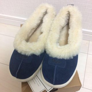 アグ(UGG)の日本未入荷セレブ愛用 UGG RYLAN(ローファー/革靴)