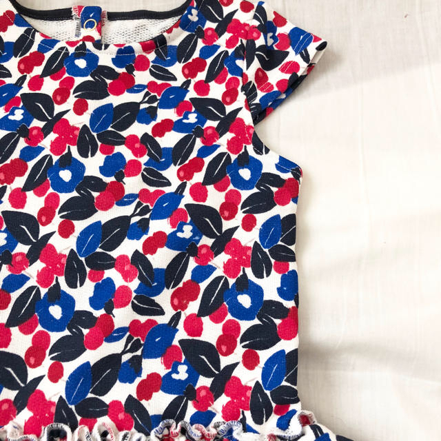 PETIT BATEAU(プチバトー)のちゃんりいーー様専用★プチバトー プリントスウェットワンピース キッズ/ベビー/マタニティのキッズ服女の子用(90cm~)(ワンピース)の商品写真