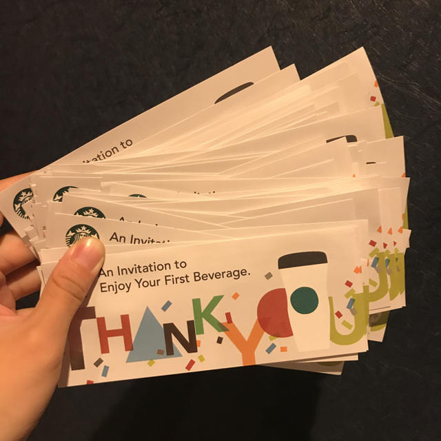 Starbucks Coffee(スターバックスコーヒー)のスタバ スタバックス ドリンクチケット 100枚 要タンブラー チケットの優待券/割引券(フード/ドリンク券)の商品写真