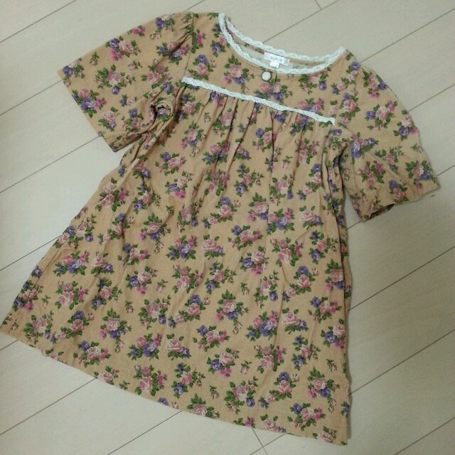 a.v.v(アーヴェヴェ)のavvワンピース&zaraレギンス110 キッズ/ベビー/マタニティのキッズ服女の子用(90cm~)(その他)の商品写真