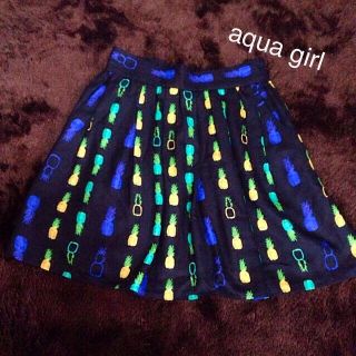 アクアガール(aquagirl)の値下げ！パイナップル🍍柄スカート👭(ひざ丈スカート)