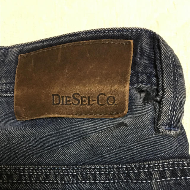 DIESEL(ディーゼル)のディーゼル 28インチ メンズのパンツ(デニム/ジーンズ)の商品写真