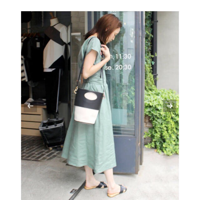 yuki様専用〕SLOBE IENA カマーベルトリネンワンピース イエナ yuki様専用〕SLOBE IENA カマーベルトリネンワンピース イエナ