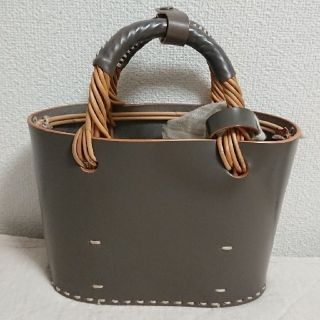 マルティニークルコント(martinique Le Conte)の美品 ebagos エバゴス ブライドルレザー 紅籐 かごバッグ
17S/S(かごバッグ/ストローバッグ)