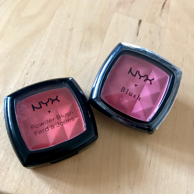 NYX(エヌワイエックス)の新品  NYX ピンク チーク  PB06 PEACH   コスメ/美容のベースメイク/化粧品(チーク)の商品写真