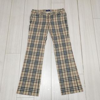 バーバリーブルーレーベル(BURBERRY BLUE LABEL)の【BURBERRY】バーバリーチェック スリムストレートパンツ 36 美品(カジュアルパンツ)