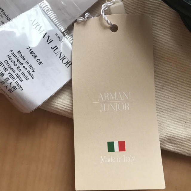 ARMANI JUNIOR(アルマーニ ジュニア)の新品未使用 ARMANI JUNIORサンダル キッズ/ベビー/マタニティのベビー靴/シューズ(~14cm)(サンダル)の商品写真