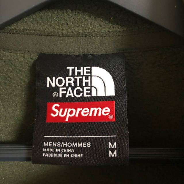 Supreme(シュプリーム)のsupreme north face フリース M オリーブ メンズのジャケット/アウター(マウンテンパーカー)の商品写真