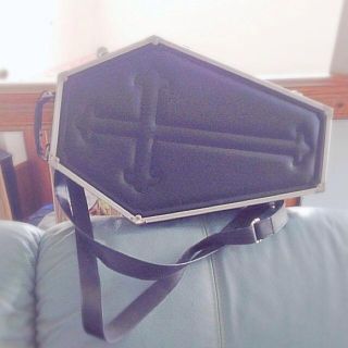 ゆらちゃん棺桶バック☯
