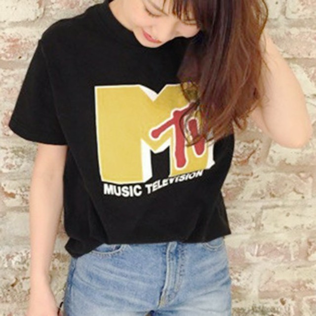 Ungrid(アングリッド)の新品タグ付 かなりレア🌟17SS　MTV tee　ブラック レディースのトップス(Tシャツ(半袖/袖なし))の商品写真