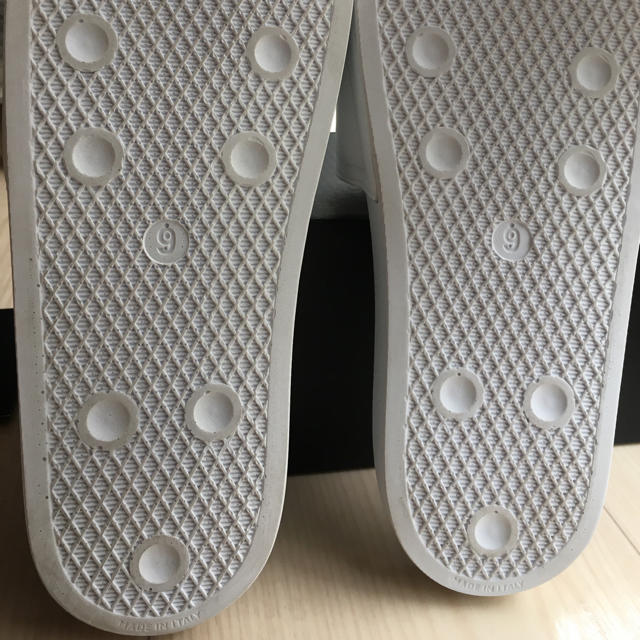Y-3(ワイスリー)の国内正規品 ワイスリー  Ｙ-3 ヨウジ ヤマモト シャワー サンダル ホワイト メンズの靴/シューズ(サンダル)の商品写真