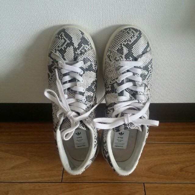 adidas By HYKE スニーカー 25cm