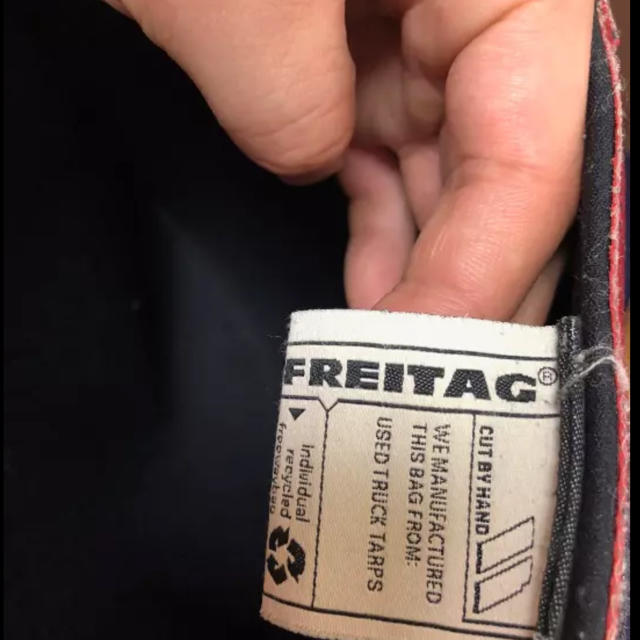 FREITAG(フライターグ)のFREITAG フライターグ/F401 MACBOOK SLEEVE RED メンズのバッグ(メッセンジャーバッグ)の商品写真