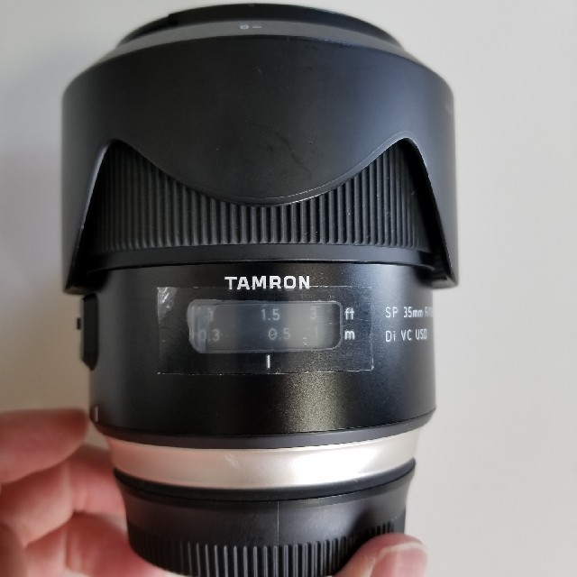 tamron 35mm f1.8 キャノン